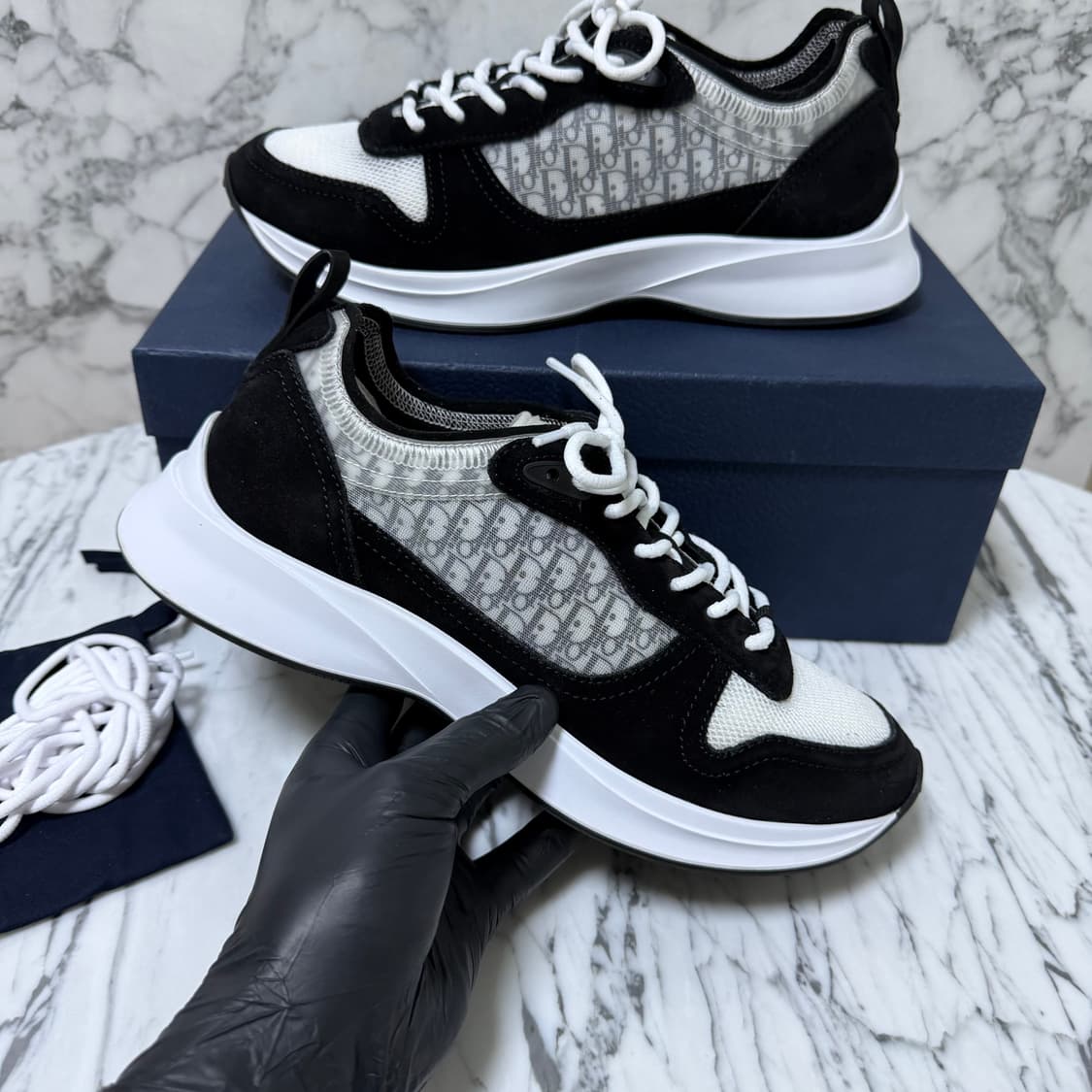 (41) 디올 오블리크 b25 러너 스니커즈   상품이미지2