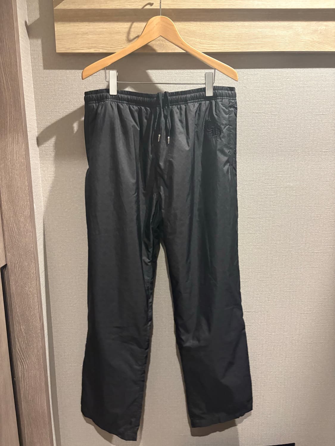 크롬하츠 ch플러스 패딩 나일론 바지 상품이미지1
