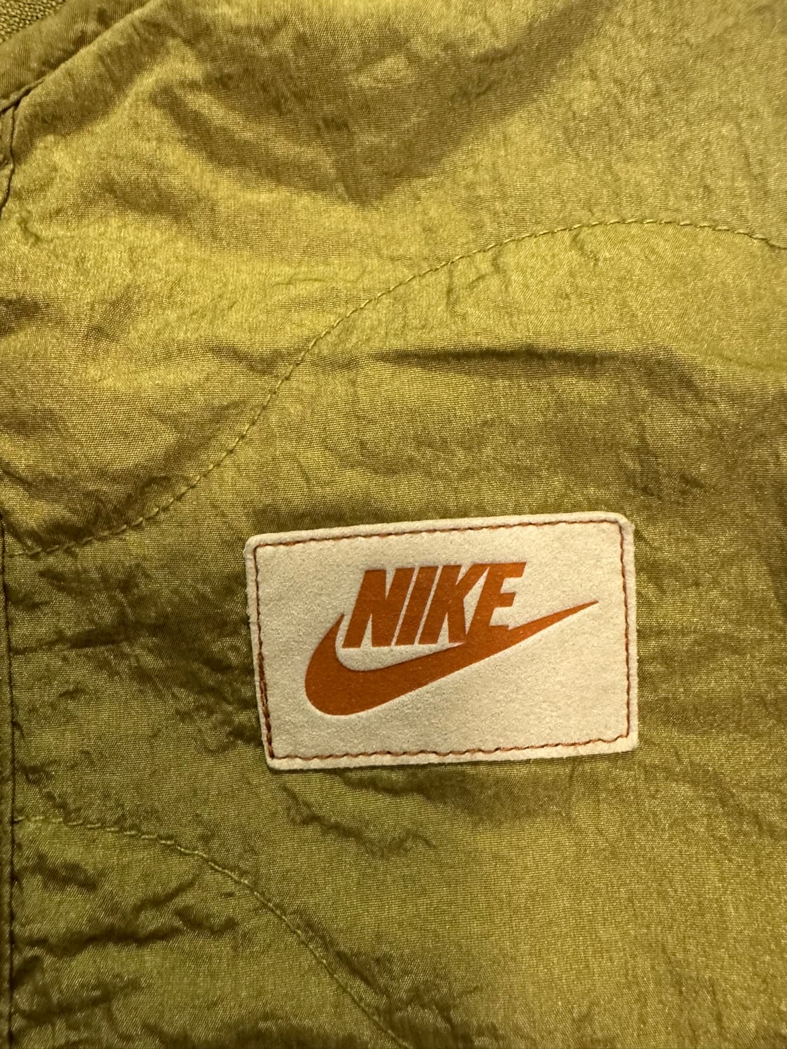 나이키 퀄티드 올리브그린 깔깔이 점퍼(L사이즈) 상품이미지2