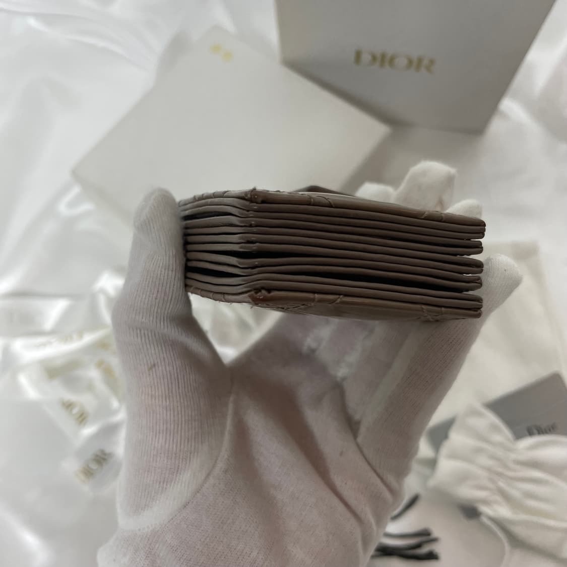 디올 레이디 아코디언 카드지갑 페이던트 A급 풀세트 베이지 상품이미지7