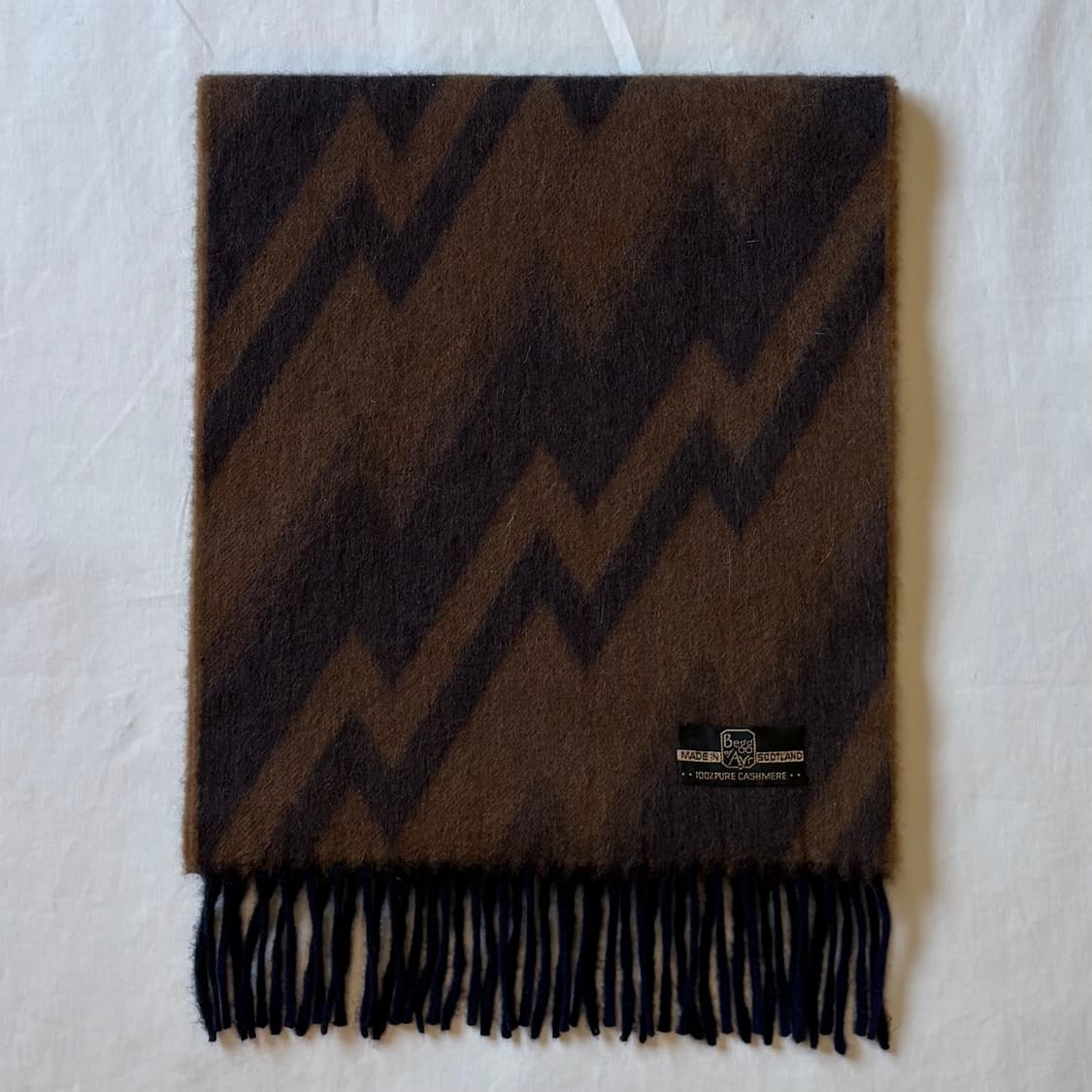 스코틀랜드 Begg of Ayr 캐시미어 머플러 상품이미지1