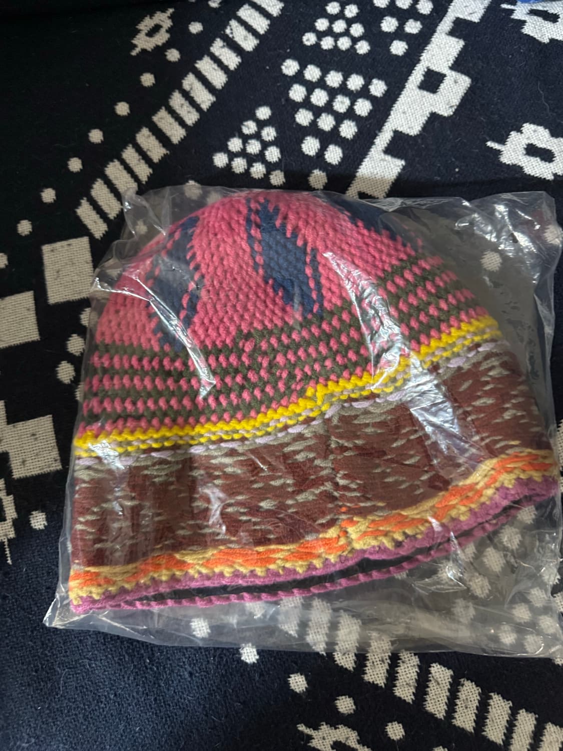 슈프림 다이아몬드 비니 25fw 상품이미지1