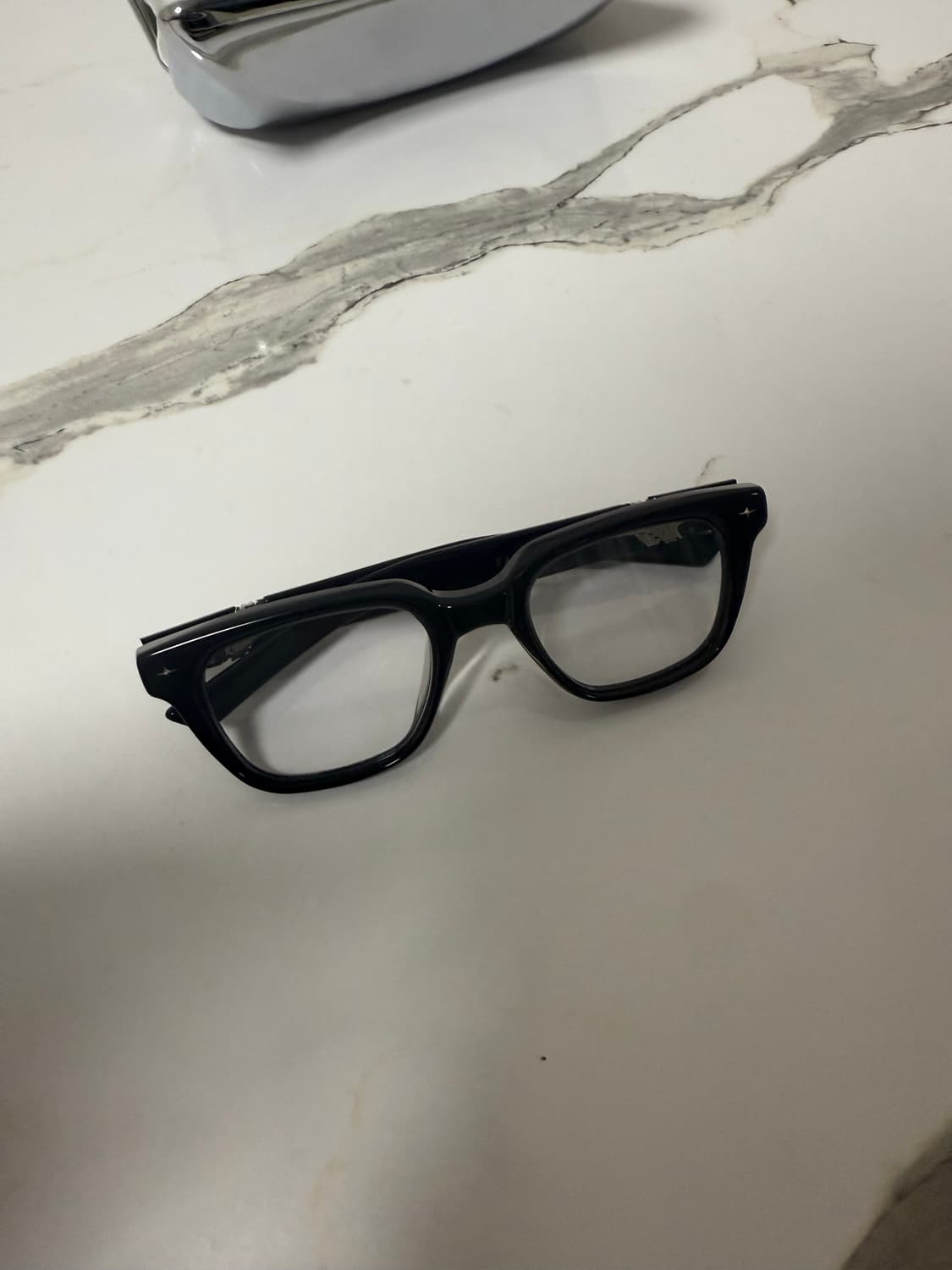 젠틀몬스터 FATA 블랙 안경 상품이미지2