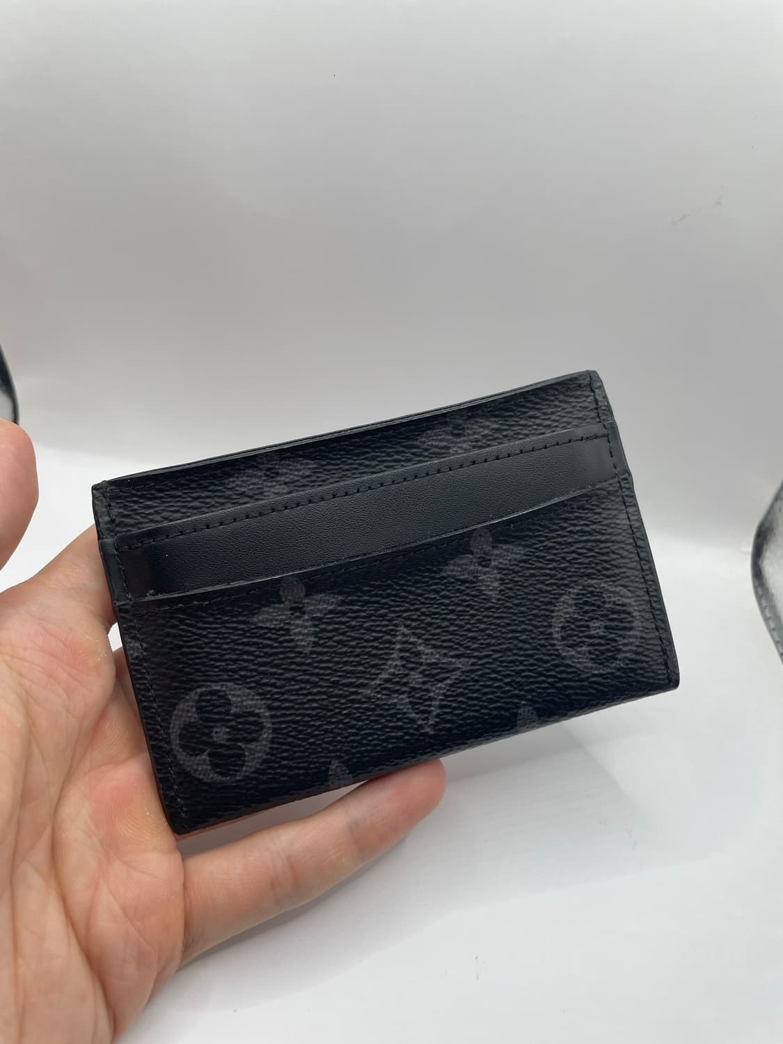 [OS] 루이비통 모노그램 이클립스 카드지갑 상품이미지3