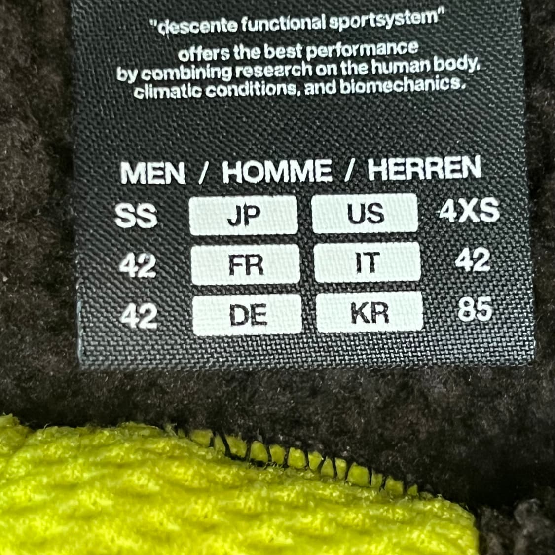 데상트 여성 레플리카 후드집업 (85) 상품이미지3