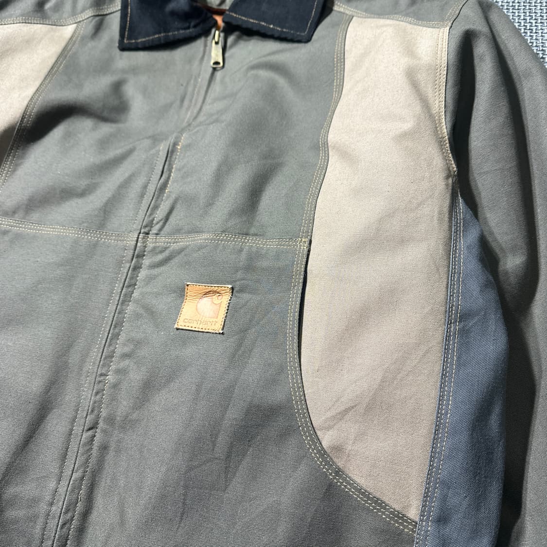 칼하트 리메이크 자켓 상품이미지3