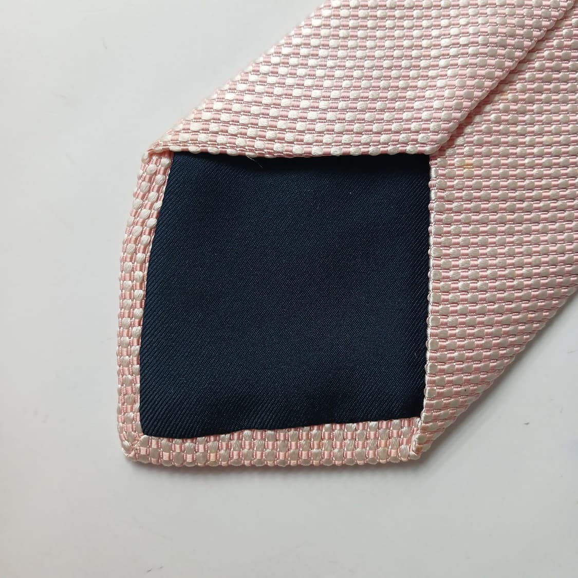 ALTEA 알테아 핑크 직조 패턴 넥타이 9.5cm A+등급 E1079
 상품이미지8