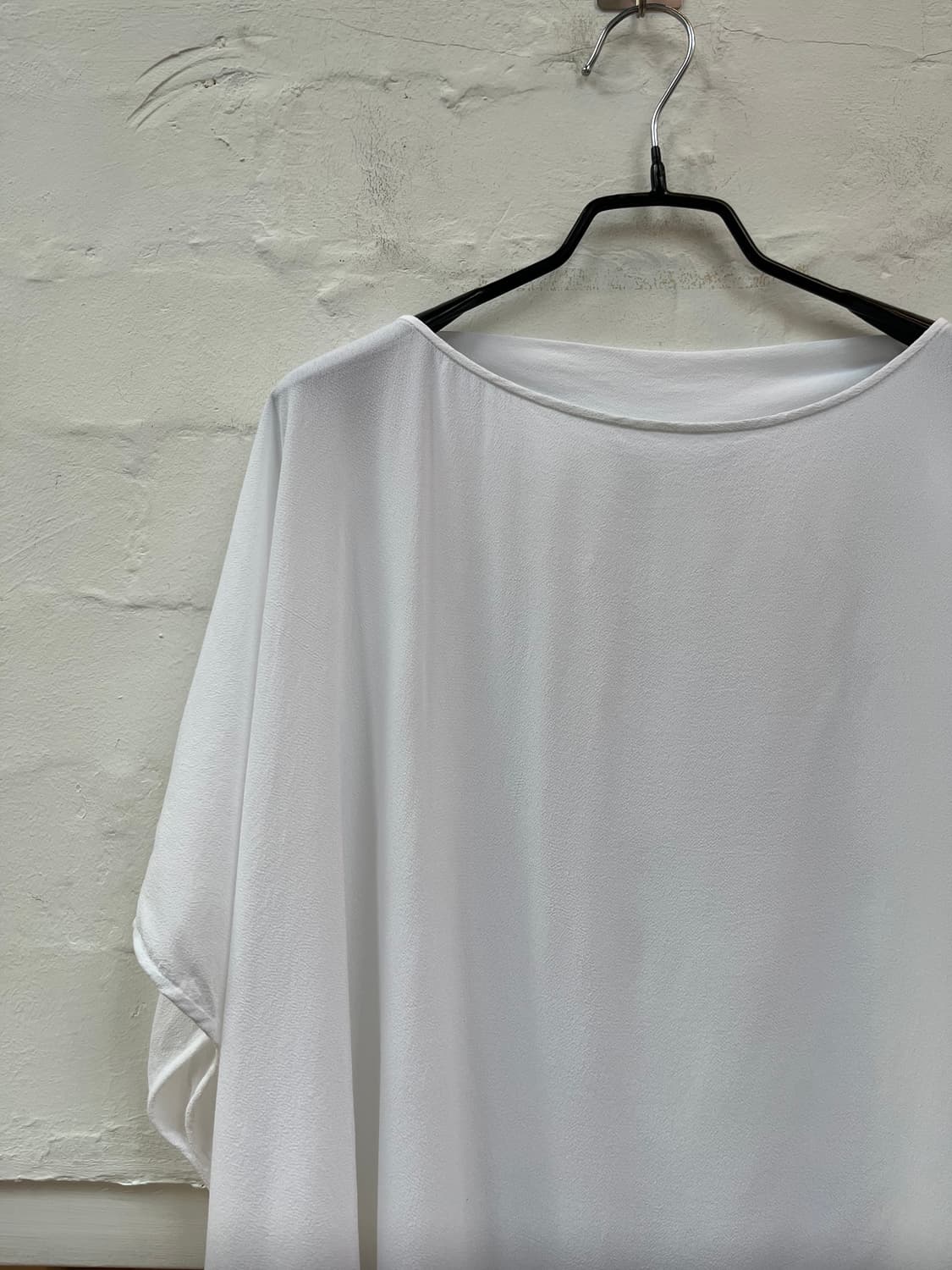 DVF 화이트 망토 블라우스 상품이미지2