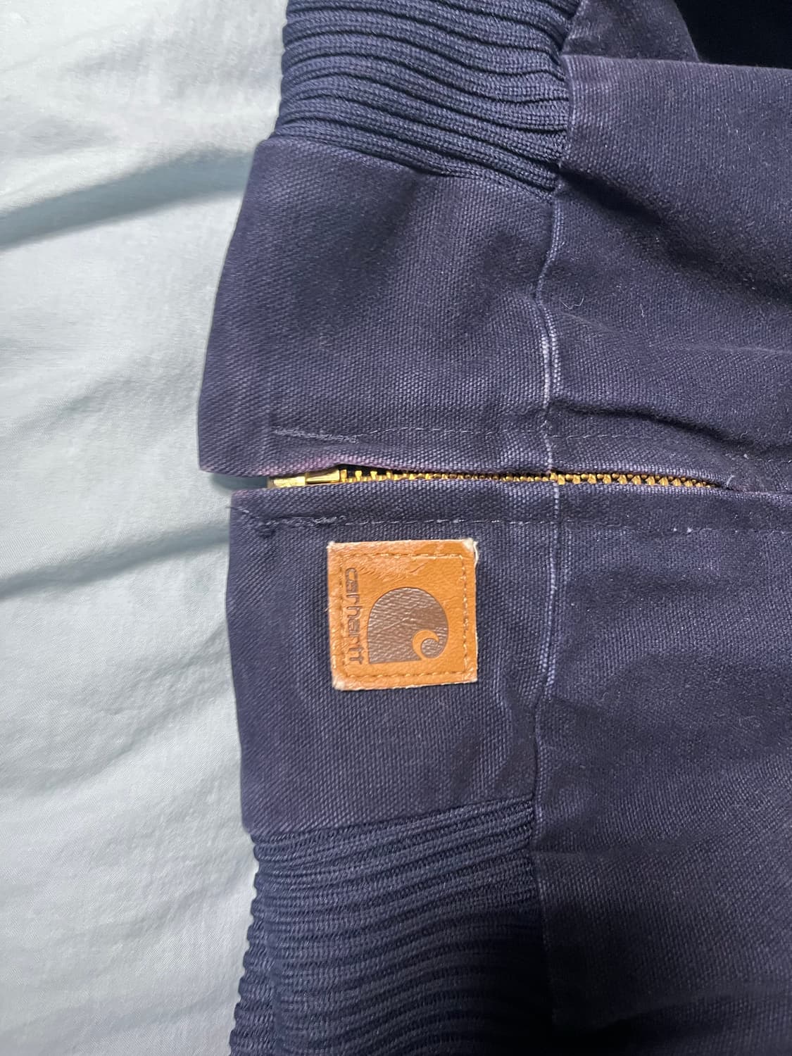 칼하트 산타페자켓 네이비 자수 L 상품이미지2