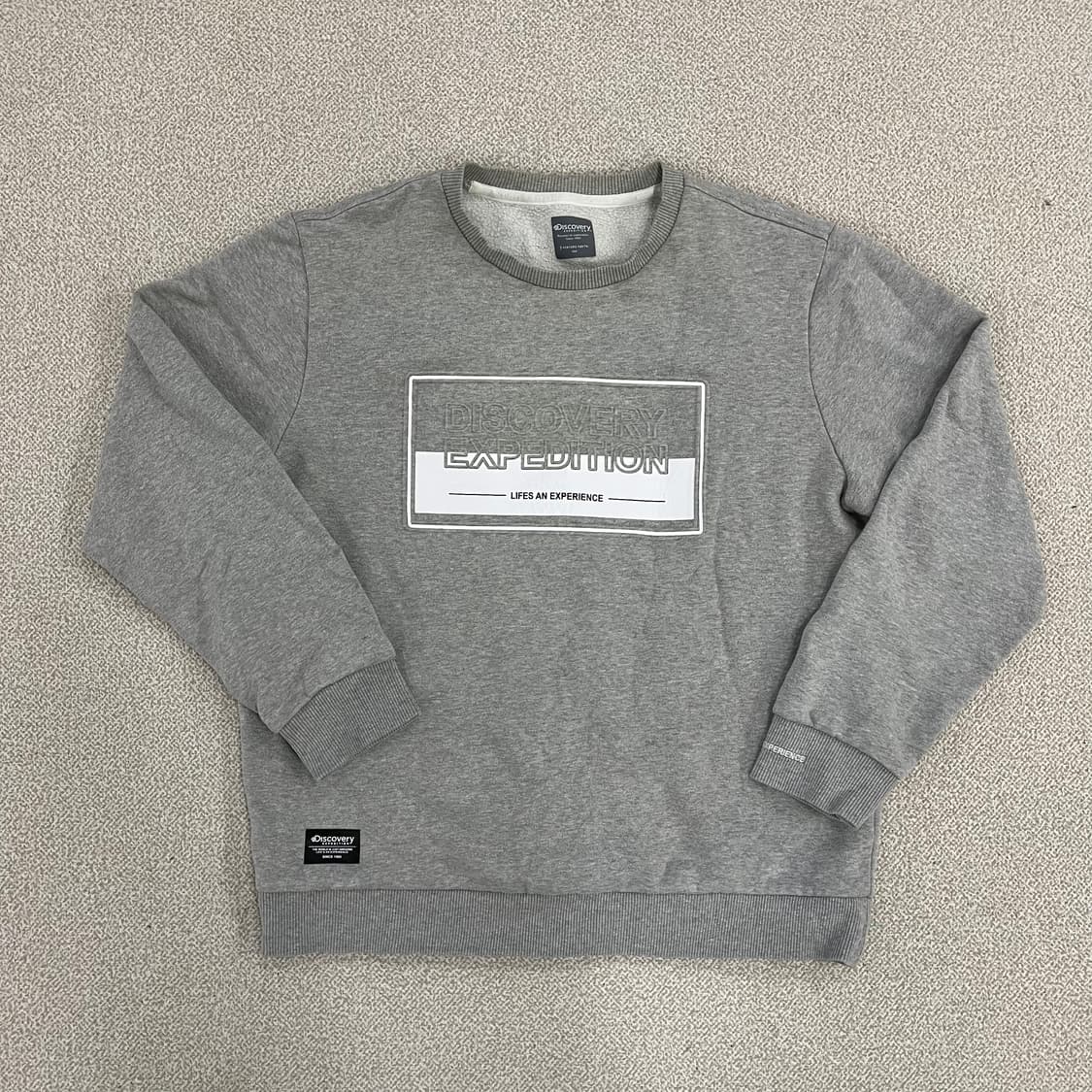 100 디스커버리 빅로고 라운드 맨투맨 0128M 상품이미지1