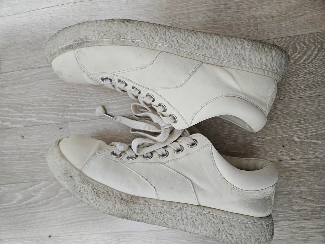 골멧 이모셔널 스니커즈 팝니다 (43사이즈) 상품이미지6