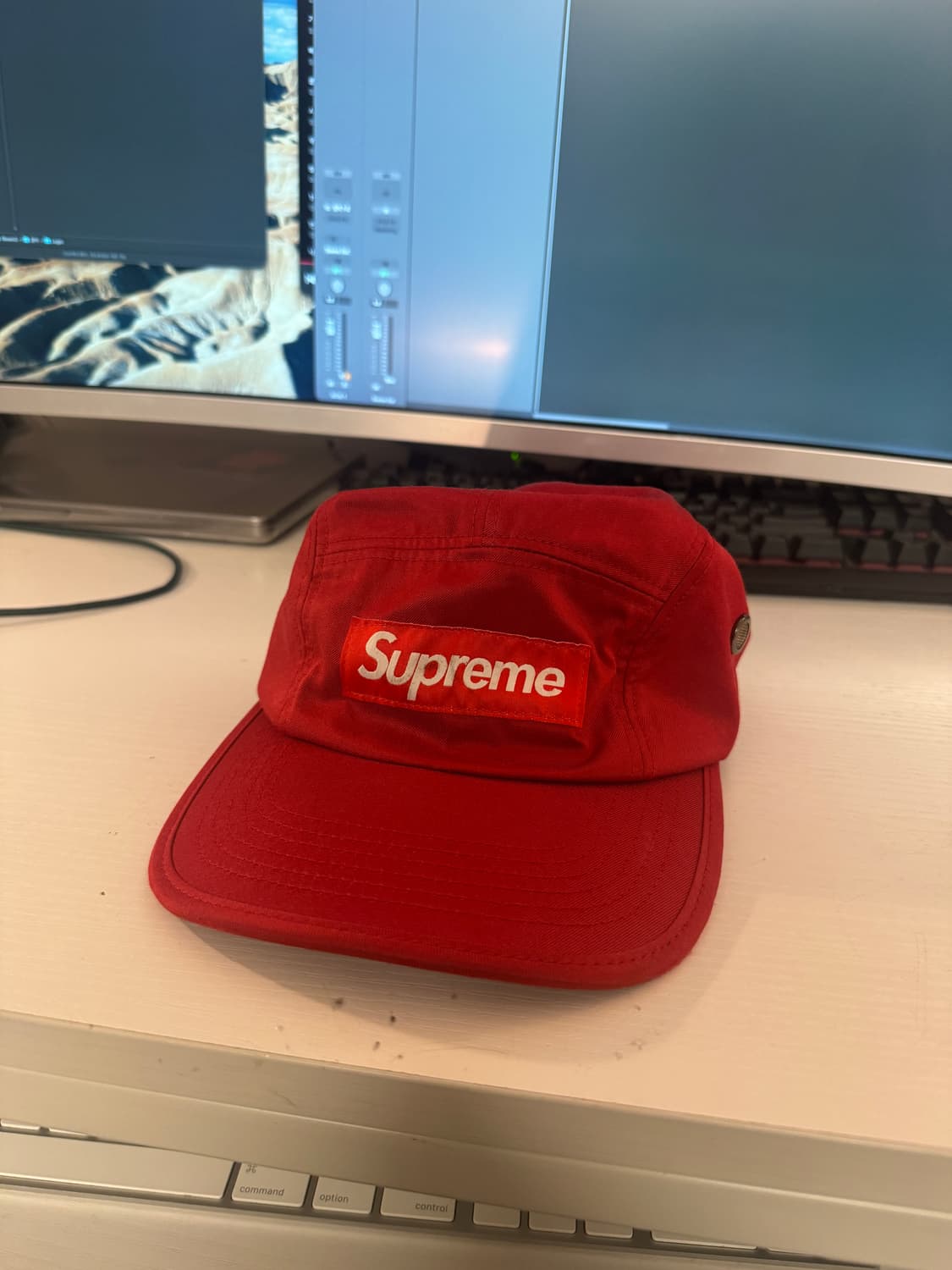 슈프림 나일론 캠프캡 레드 상품이미지1