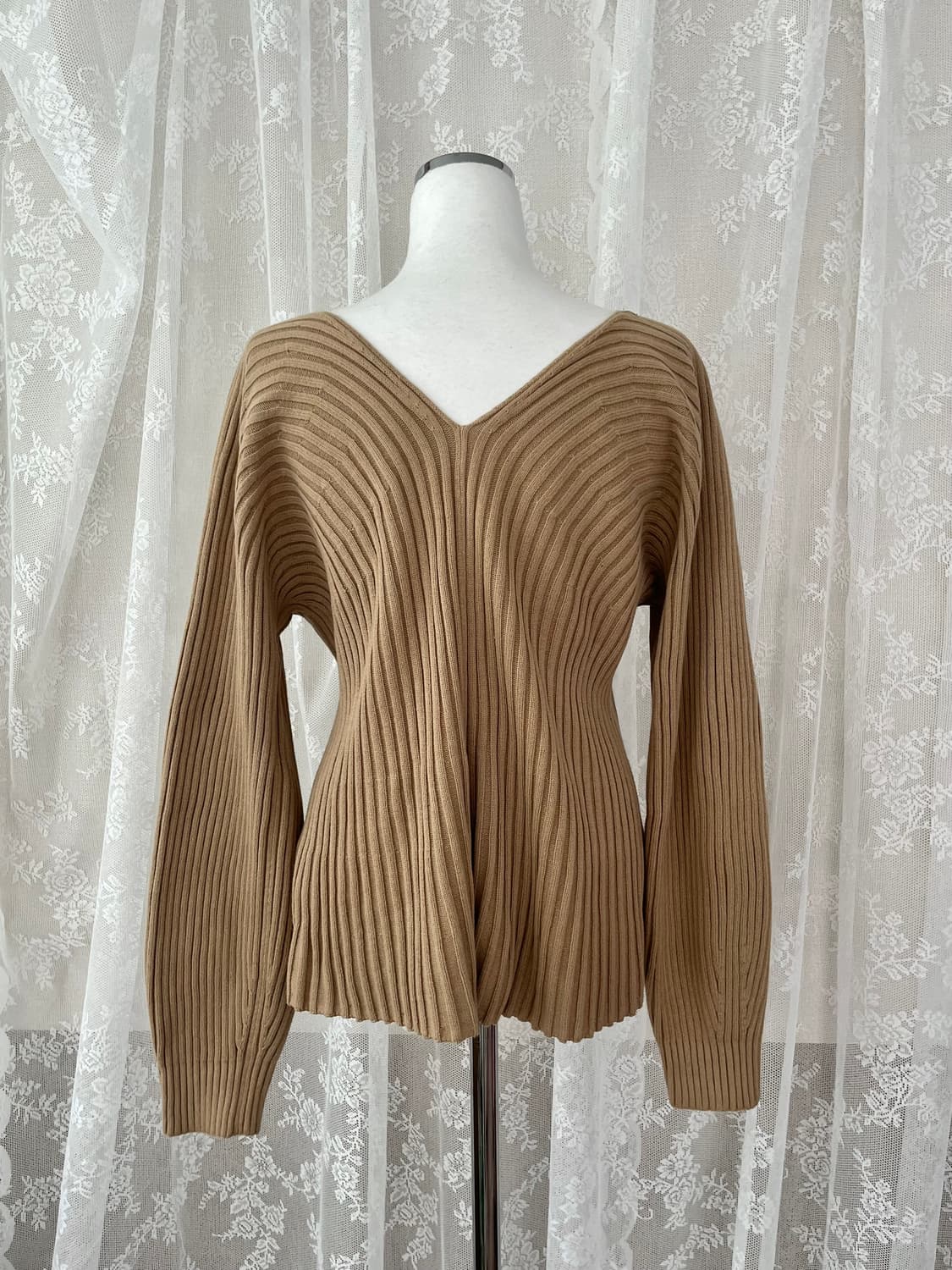 M) 아르켓 코튼 브이넥 니트 베이지 상품이미지2