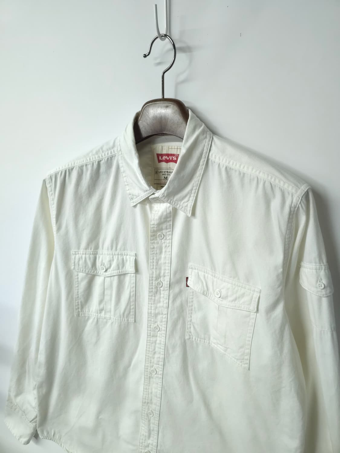 리바이스 화이트 셔츠 M 상품이미지3