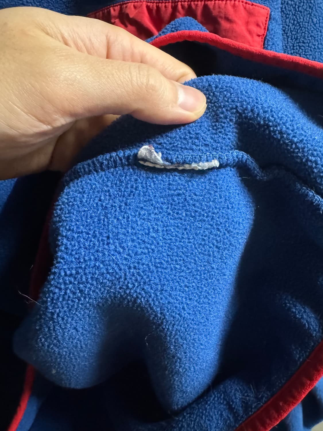 파타고니아 신칠라 L 네이비 레드  상품이미지6