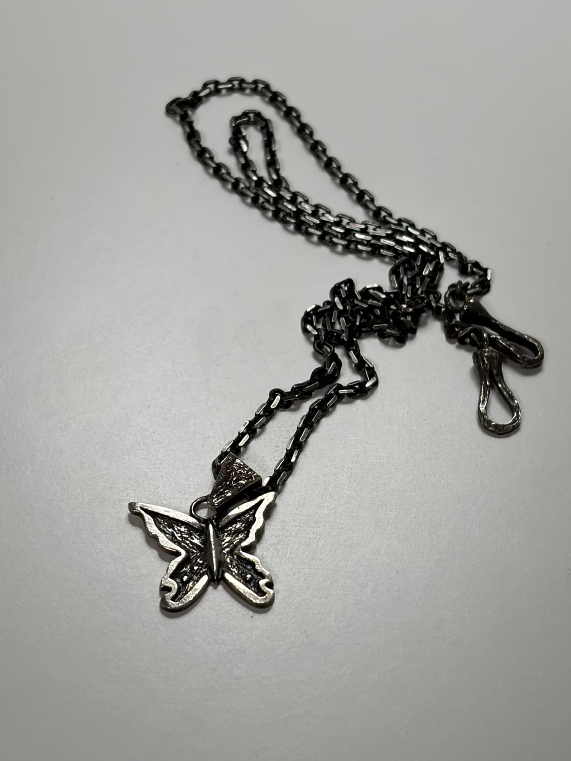 바호스튜디오 sharp butterfly necklace 상품이미지1
