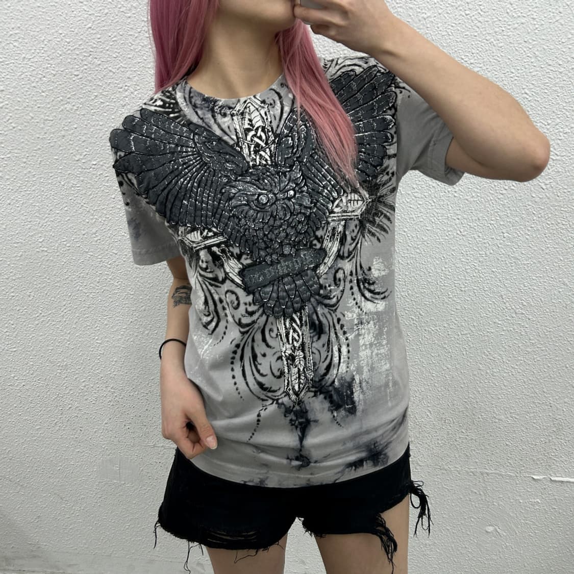 버커루 윙스 프린팅 그레이 반팔티 L 상품이미지1