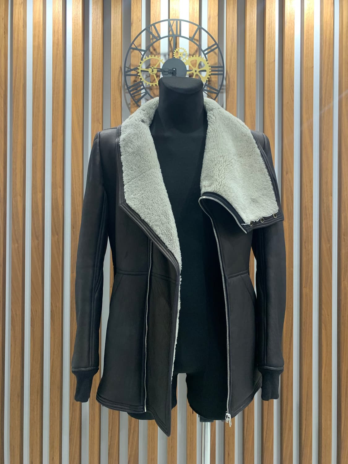 릭 오웬스 SPHINX F/W 15 코트(시어링)48사이즈-해외발송 상품이미지2