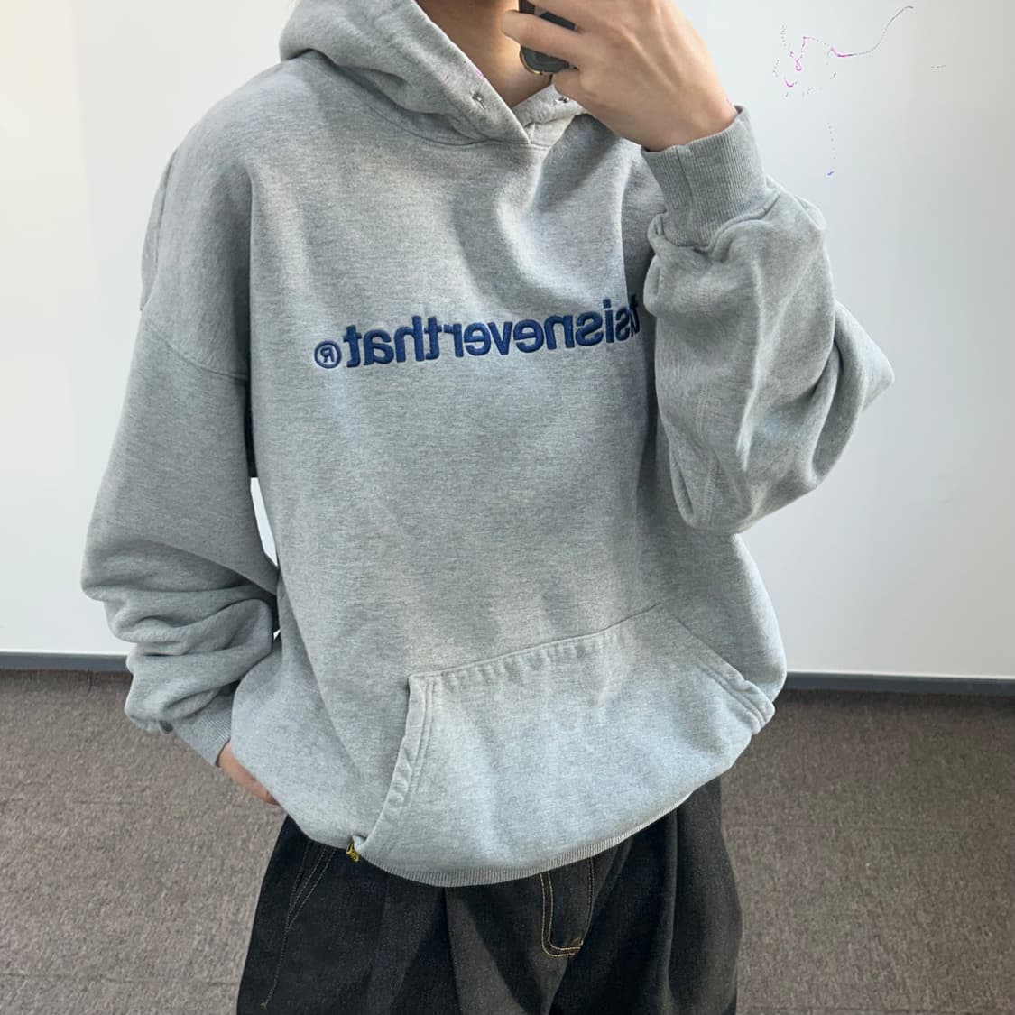 Thisisneverthat 디스이즈네버댓 네이비 로고 그레이 후드티  상품이미지2