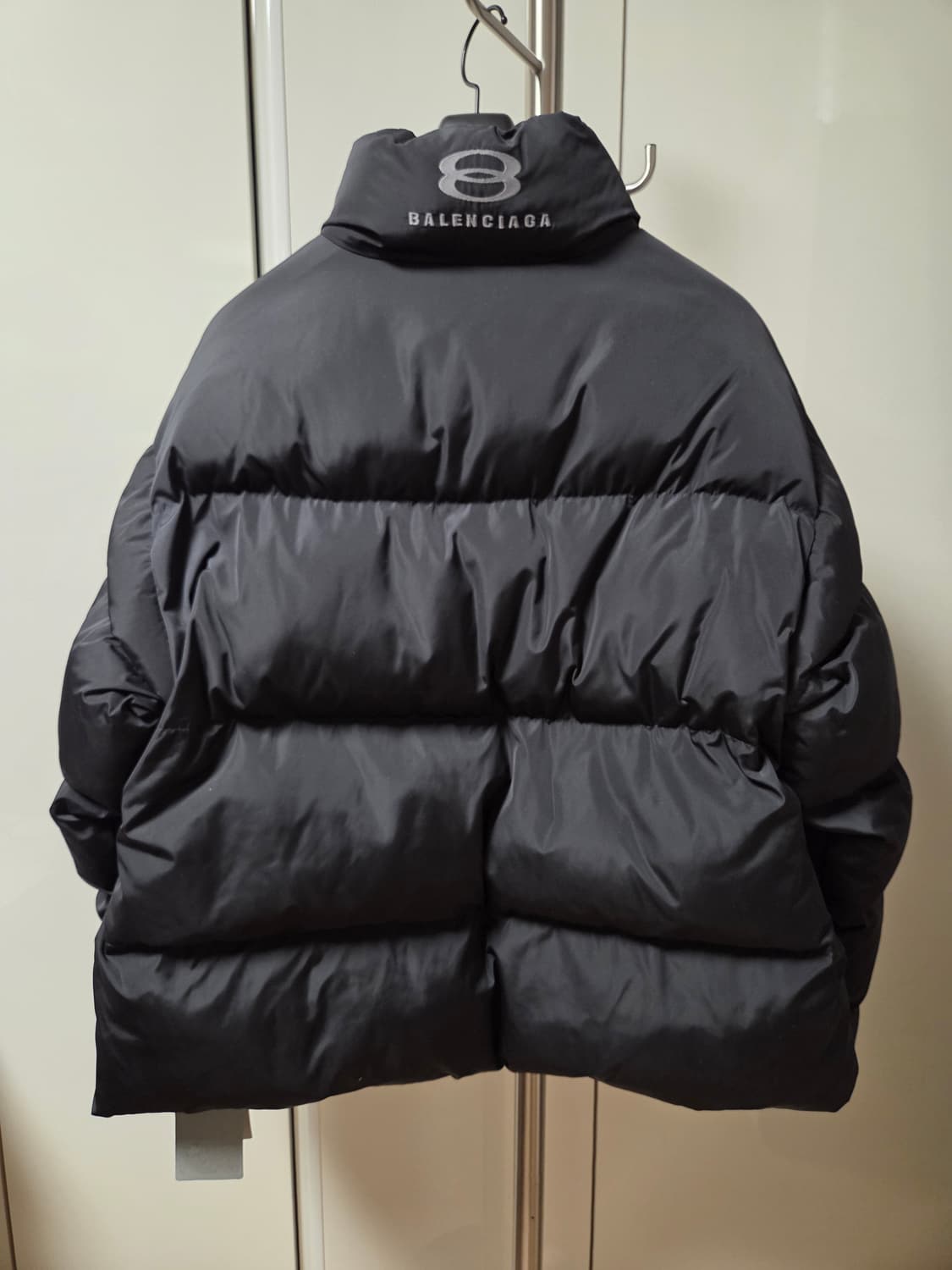 발렌시아가 유니티 스포츠 아이콘 패딩 상품이미지2