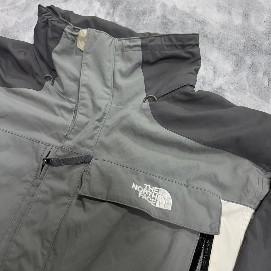 노스페이스 하이벤트 마운틴 바람막이 센터 백로고  상품이미지1