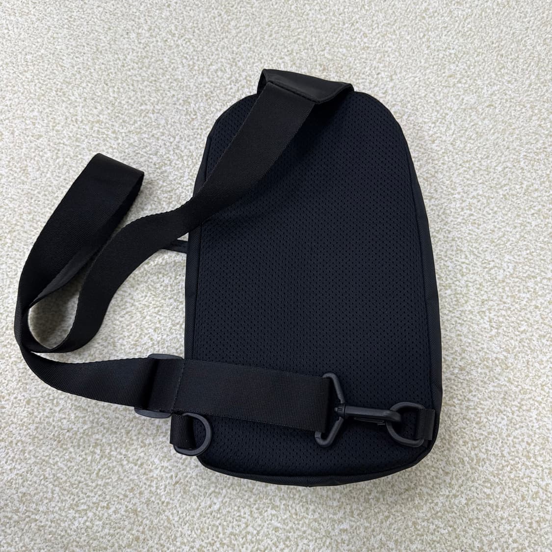 F 빈폴 미니멀 슬링백 0225T2 상품이미지2