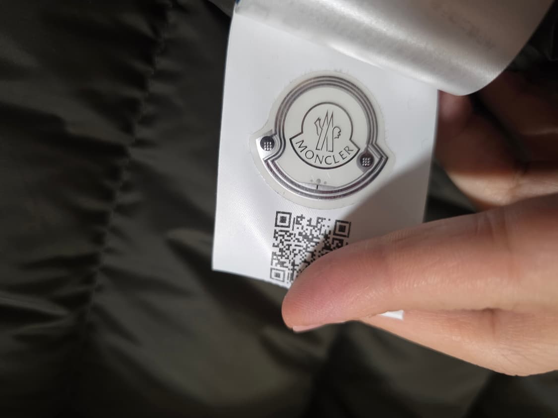 몽클레어 클루니 리얼퍼 카키 3 미사용 상품이미지8