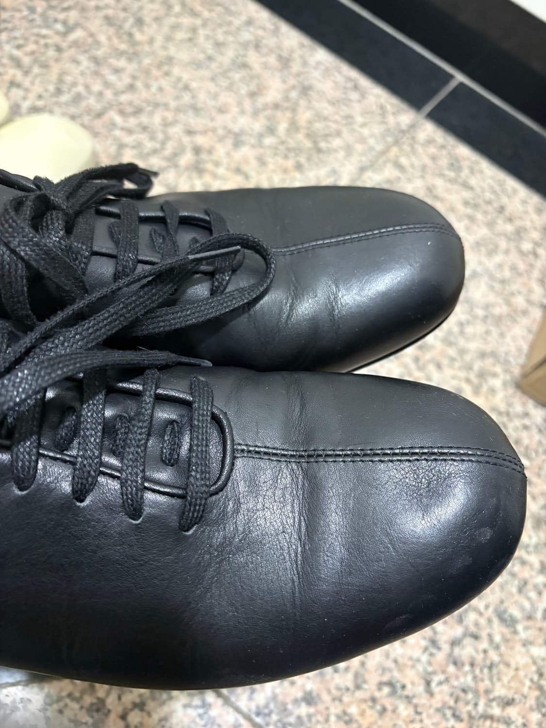 275) 해칭룸 03 Flat Shoes Black 상품이미지4