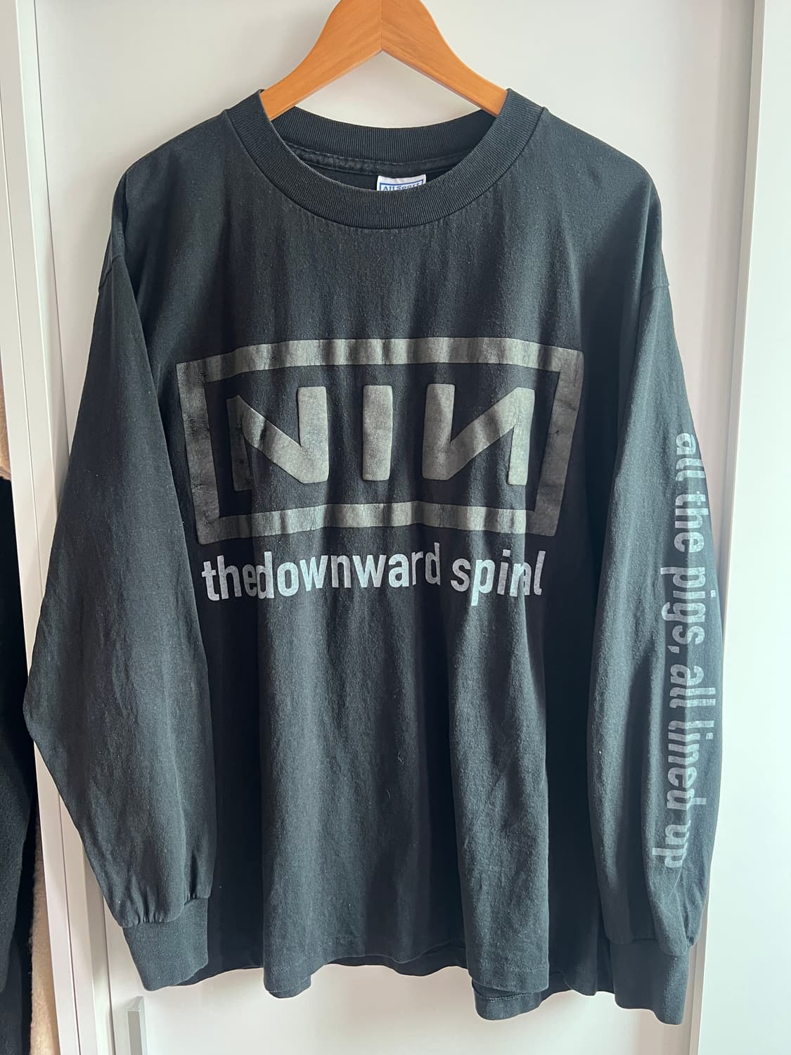 [XL] 90s 나인인치네일스 빈티지 롱슬리브 상품이미지1