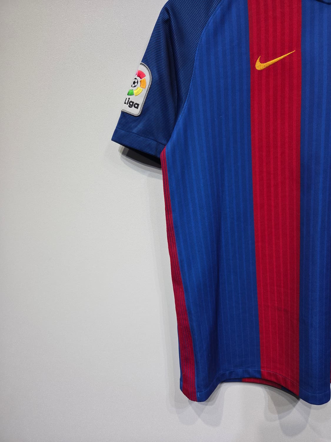 나이키 FC 바르셀로나 노마킹 16-17 홈 유니폼 상품이미지3