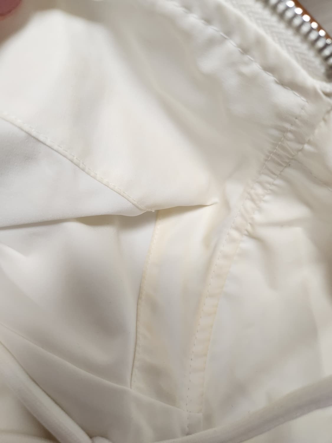 ​[국내정품/XXL] 프라다 20FW 리나일론 테크니컬 버클 자켓 상품이미지8