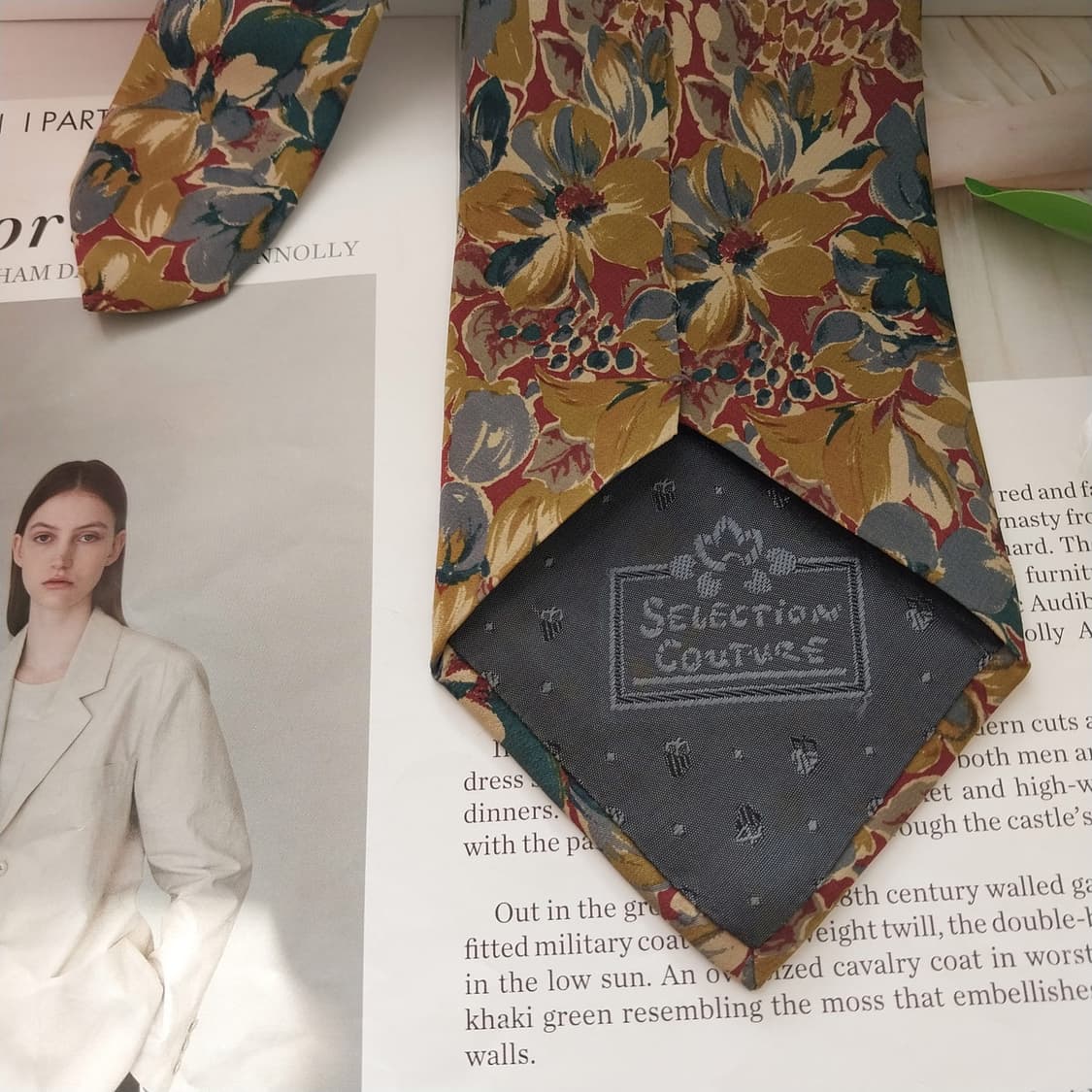 지방시 실크 브라운 플라워 쿠튀르 넥타이 9.6cm A+등급 K1558
 상품이미지6