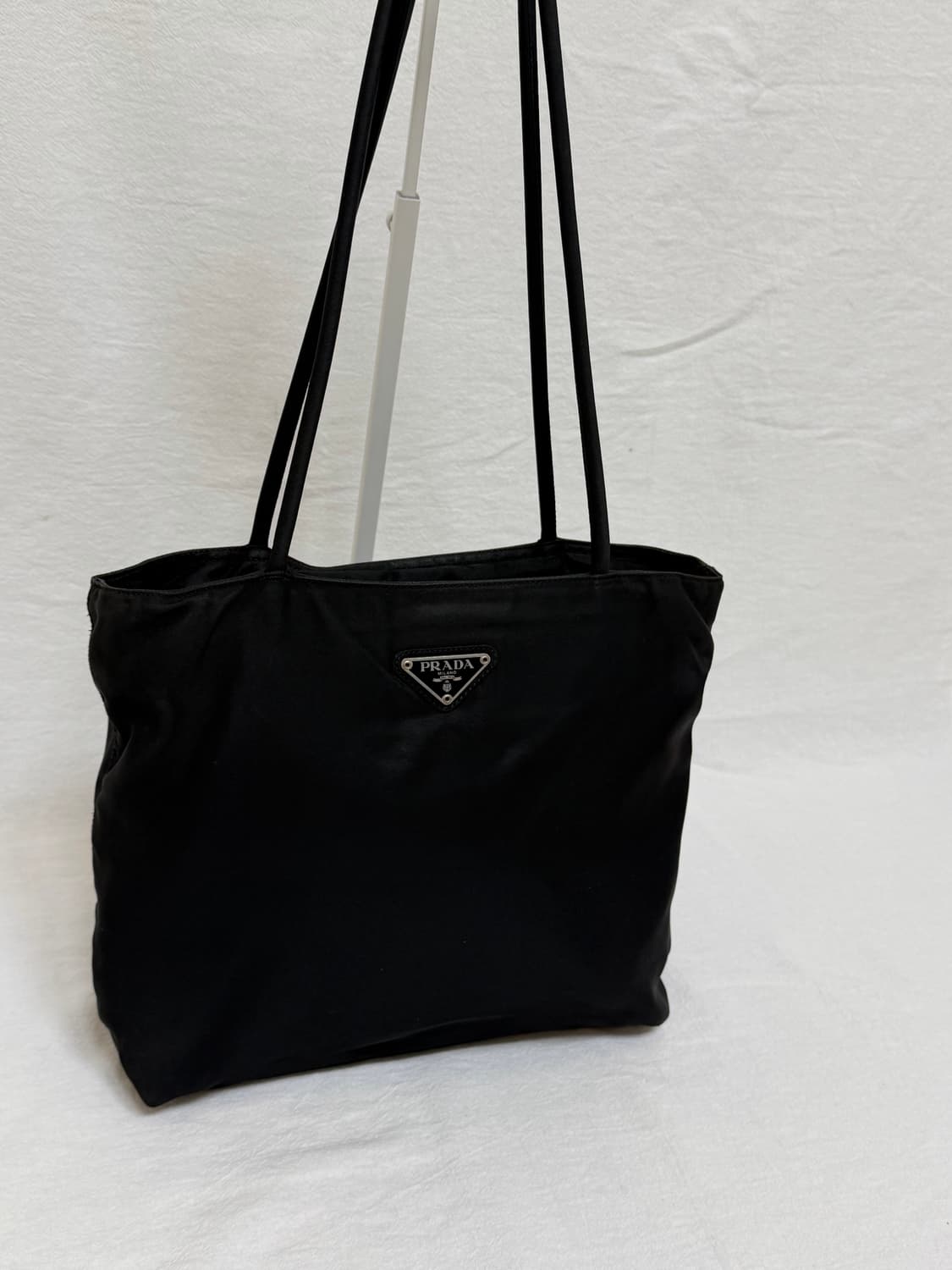 정품 프라다 포코노 나일론 토트백 숄더백 블랙 상품이미지5