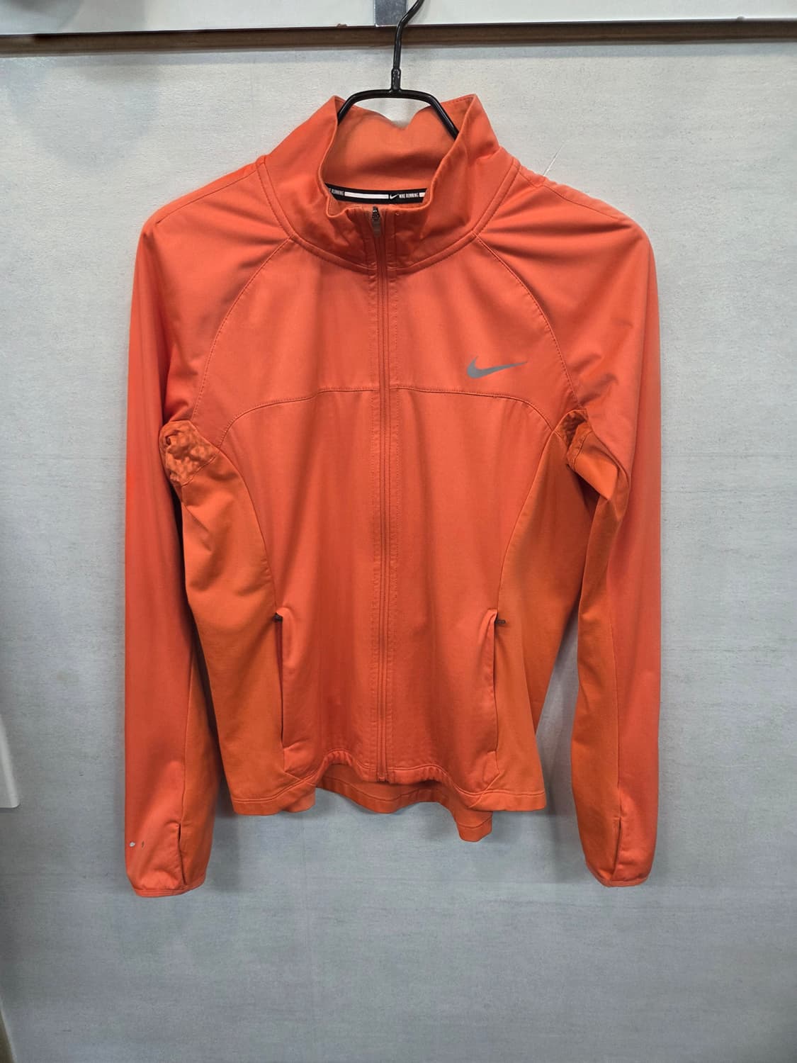 나이키 여성 쉴드 2.0 집업 러닝 자켓 L 상품이미지1
