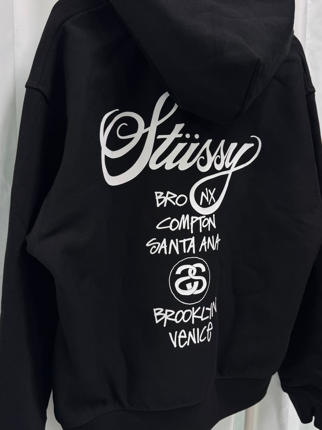 (새상품) 스투시 월드투어 후드집업  상품이미지3