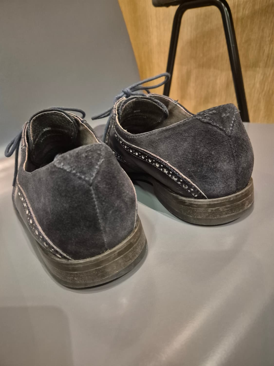 존바바토스 옥스포드 스웨이드 슈즈 265 판매합니다 상품이미지4