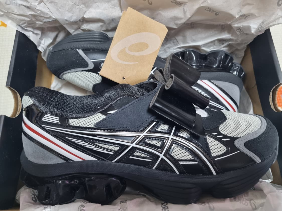 아식스 x 슈슈통 젤 키네틱 플루언트 클라우드 그레이 화이트 250 상품이미지1