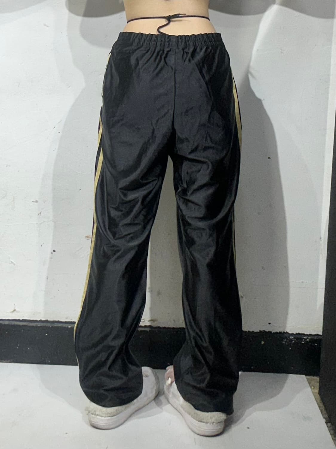 90s 아디다스 블랙 골드 삼선 와이드 파이어버드 추리닝 바지 L 상품이미지3