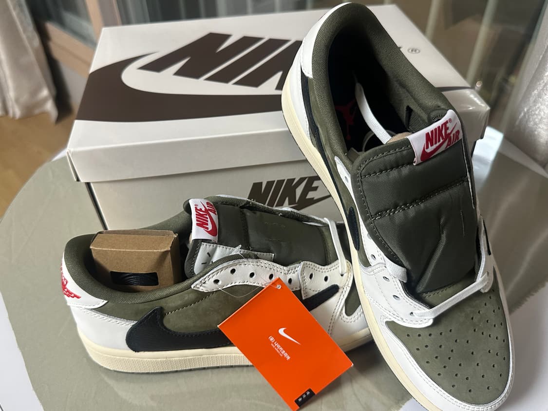 나이키 조던 1 트래비스스캇 올리브 275 상품이미지1