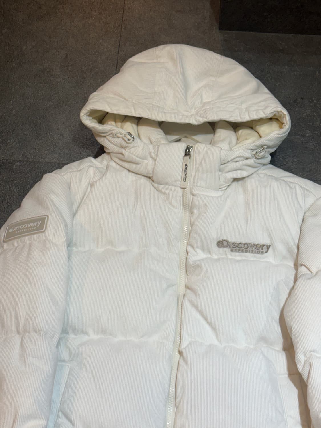 디스커버리 코듀로이 골덴 패딩 95사이즈 상품이미지4