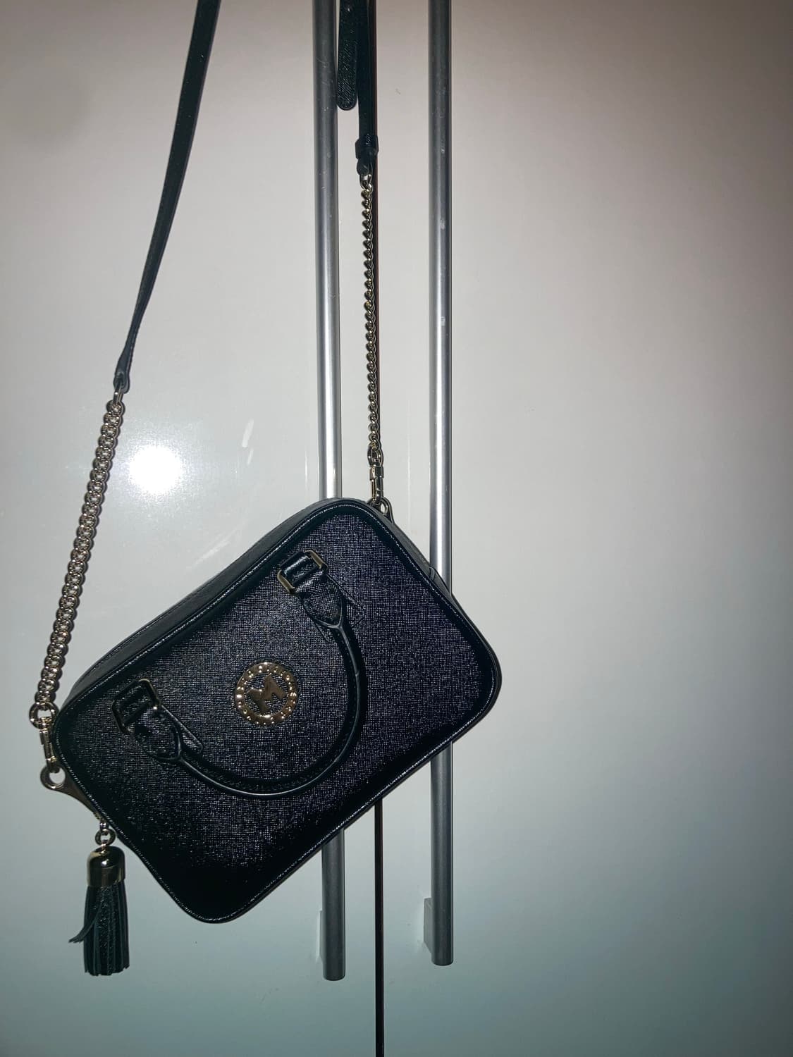 메트로시티 블랙 크로스백 겸 토트백 카메라백(쇼핑백 제외 풀박스) 상품이미지1