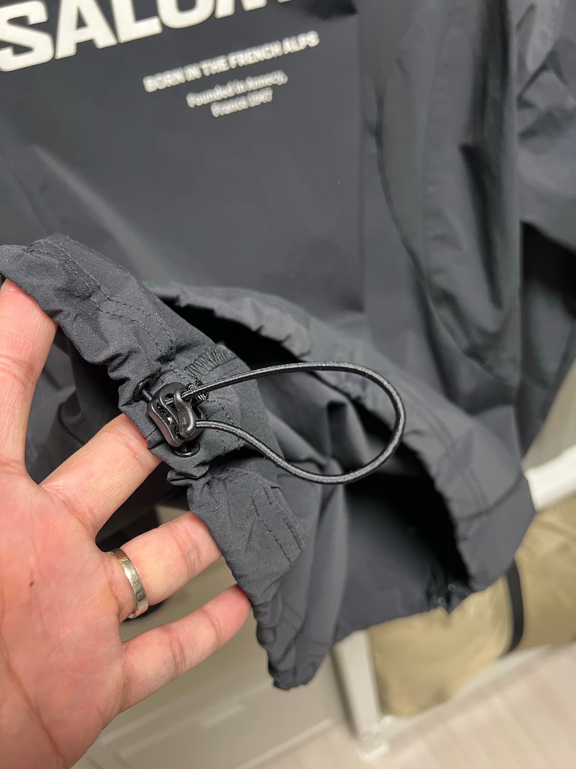 새상품.XXL) 살로몬 uni 슬레이트 우븐풀오버(블랙) 상품이미지5