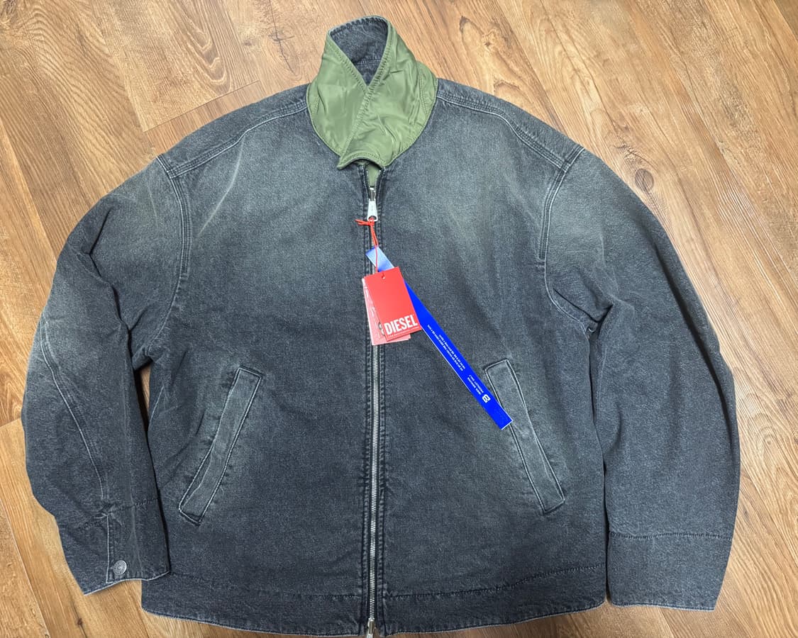 디젤 D 스타크 S 재킷 / 워시드 블랙 색상 / XL사이즈 상품이미지2