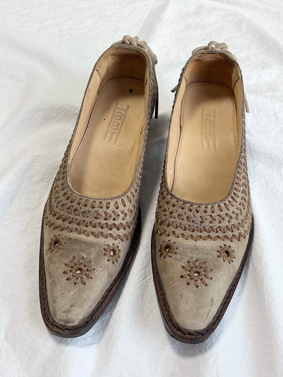 [36/245] 이세이미야케 HAAT 빈티지 펌프스 구두 상품이미지3