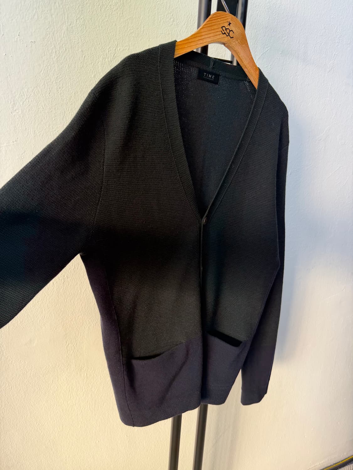 정품) 타임옴므 한섬 블랙 배색 가디건 95 상품이미지2