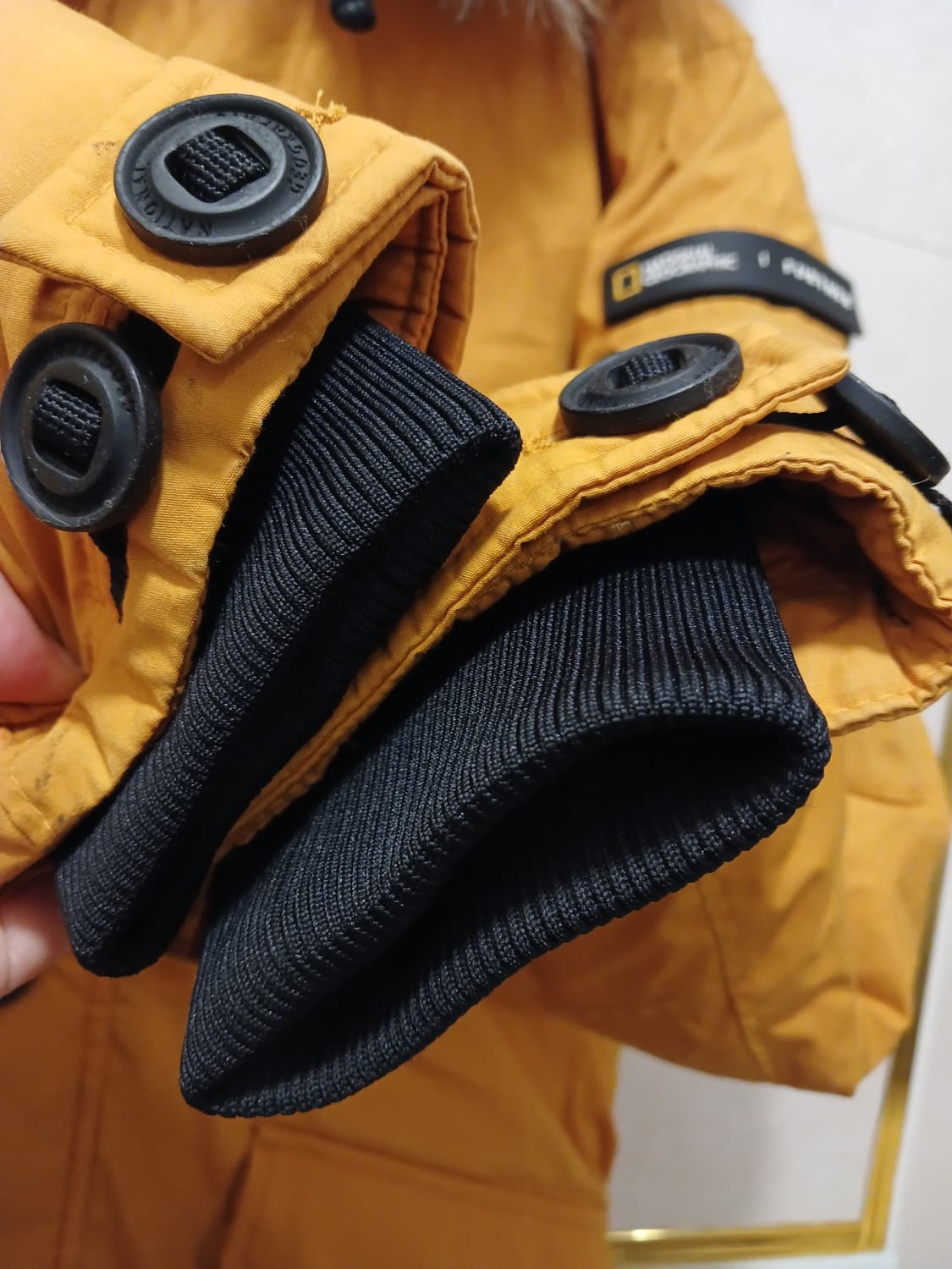 내셔널지오그래픽 정품 남성 패딩 95 (M) 사이즈 상품이미지6