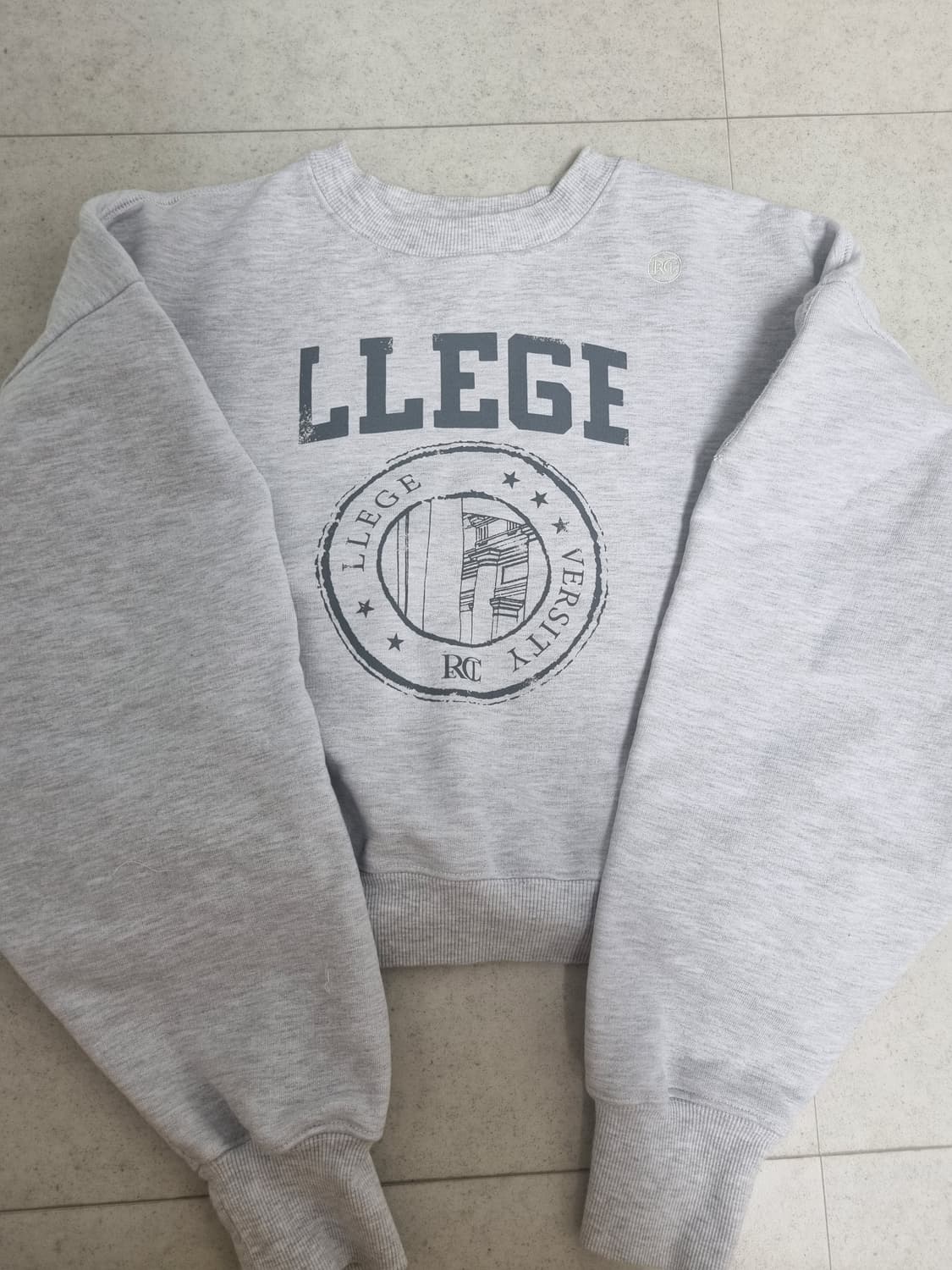 렉토 크롭 맨투맨 (박신혜 착용) 상품이미지3