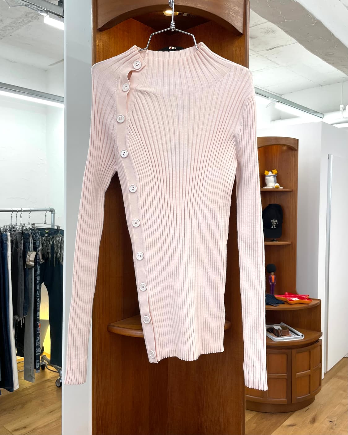 [XS] MM6 마르지엘라 버튼 니트 상품이미지1