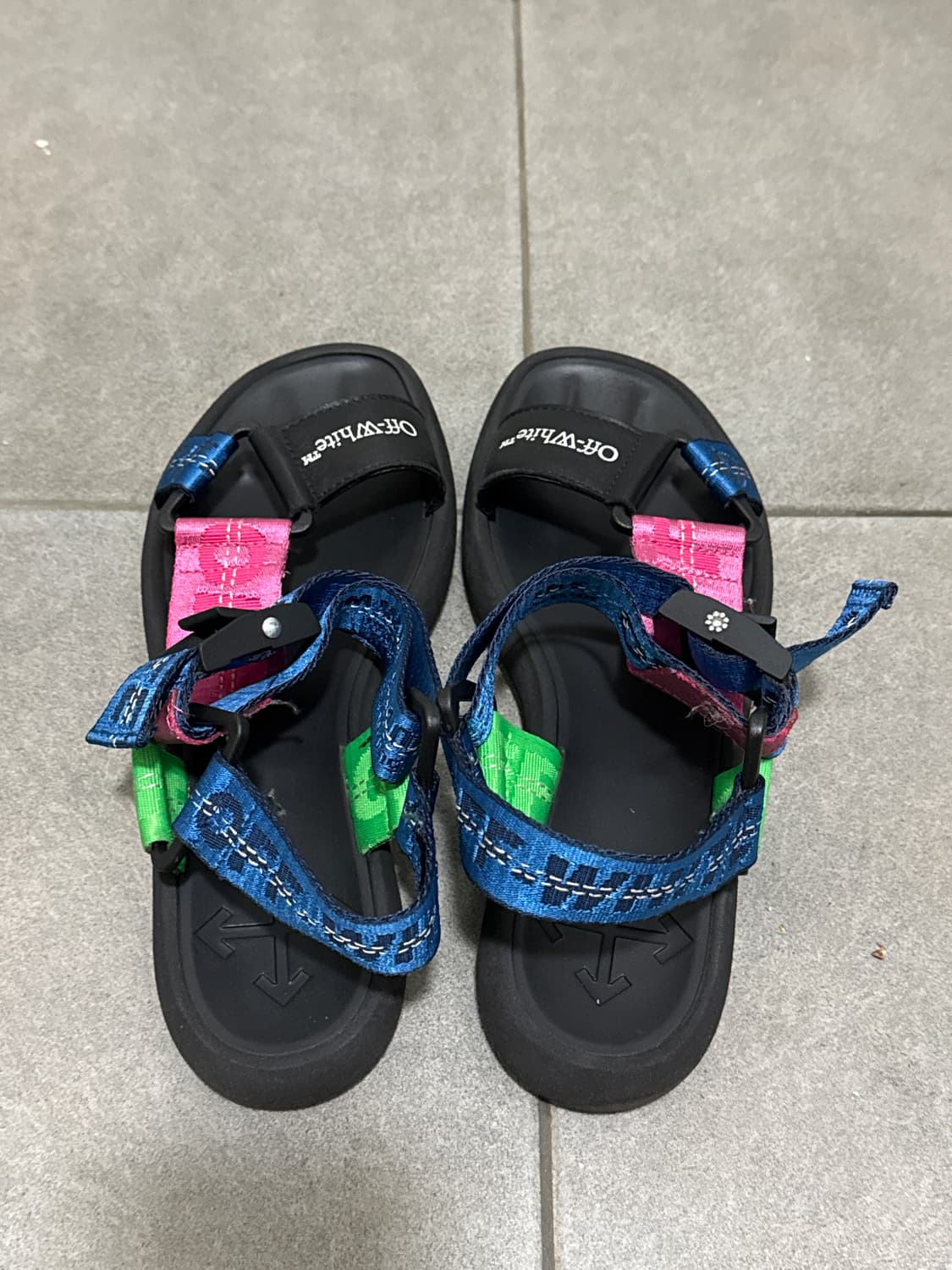 오프화이트샌들 상품이미지2