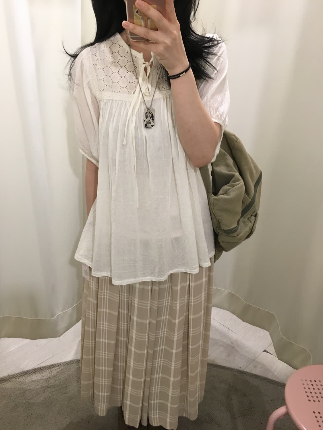 모리걸 펀칭 벌룬 블라우스 상품이미지5
